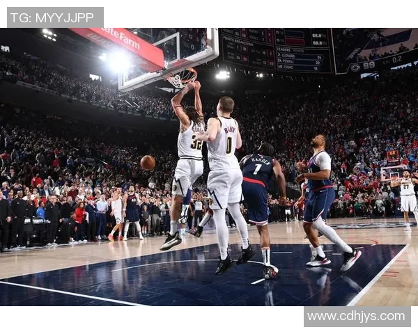 卢卡轰44+12+6仍无缘今日最佳!因为小卡34+5+5压哨绝杀拯救快船 卢卡轰44+12+6仍无缘今日最佳!因为小卡34+5+5压哨绝杀拯救快船