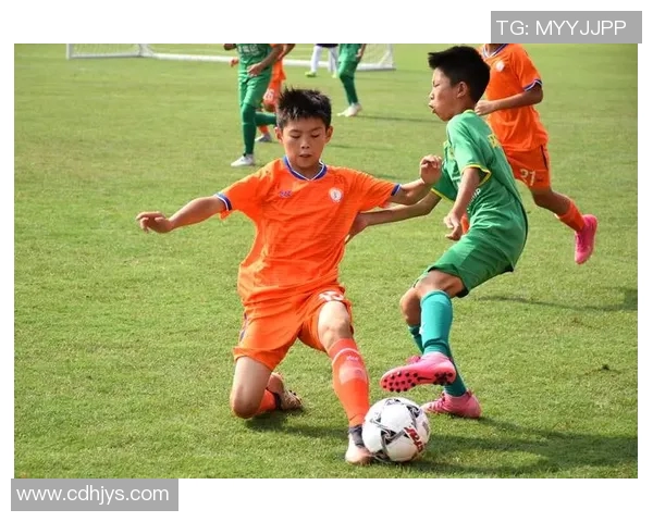 激情对决引爆全场 足球盛宴点燃夏日热血之战