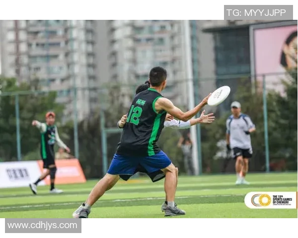 飞盘热潮下的成都飞盘队:比赛经验的创新与变革之路 飞盘热潮下的成都飞盘队:比赛经验的创新与变革之路