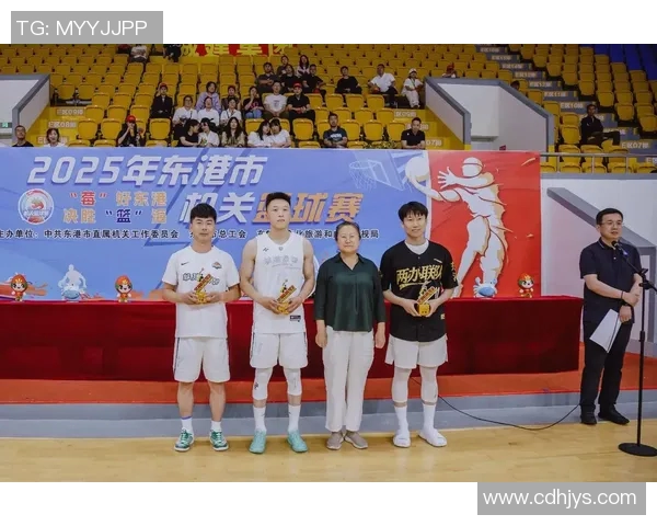 专访王强:探寻篮球领域的成功秘诀与个人成长之路 专访王强:探寻篮球领域的成功秘诀与个人成长之路